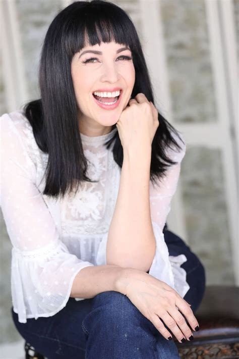 About — Grey DeLisle Griffin.